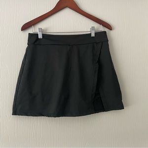Black Athletic Skort with Slit